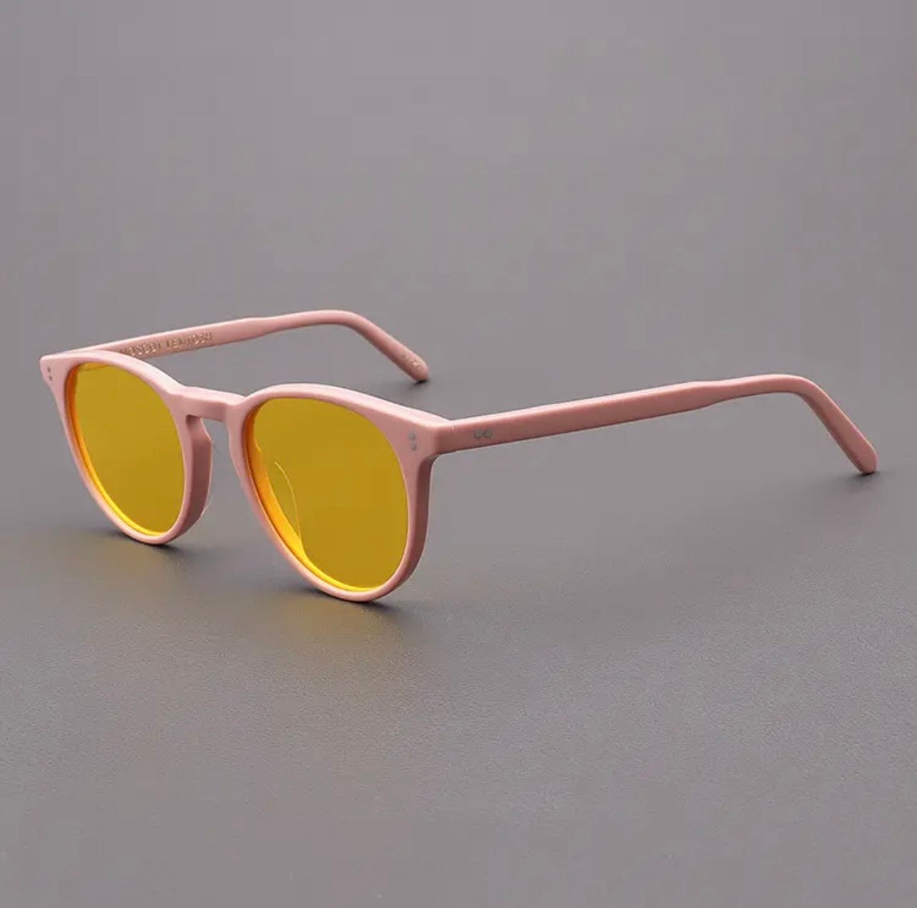 UV Protection Sun Glasses, Trendy Frame Eyewear for Outdoor Activities